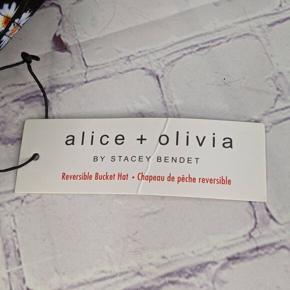 NWT - Alice + Olivia's Ao X Fabfitfun Reversible Bucket Hat In Daisy Print - Picture 12 of 15